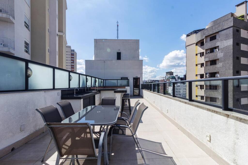 Studio Moderno Ap 32 Soho Life Curitiba Bagian luar foto