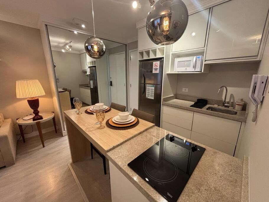 Studio Moderno Ap 32 Soho Life Curitiba Bagian luar foto