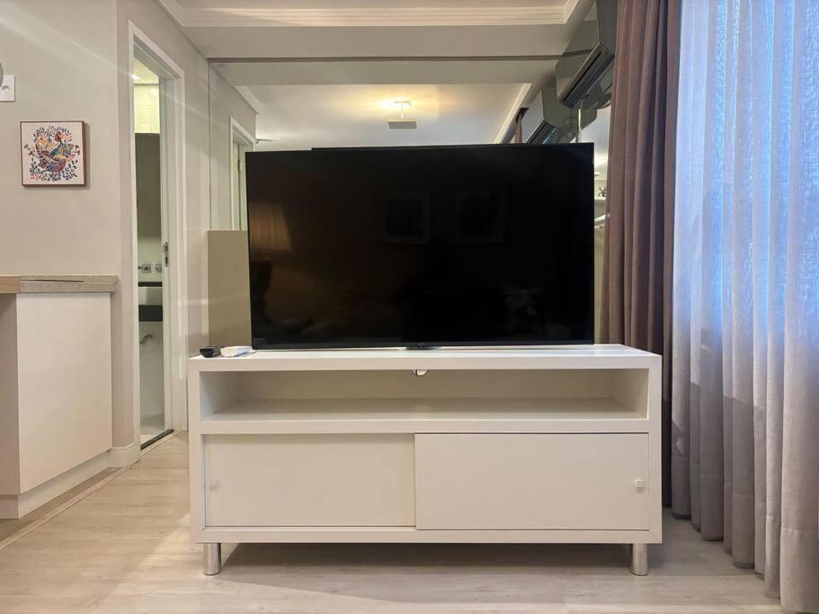 Studio Moderno Ap 32 Soho Life Curitiba Bagian luar foto