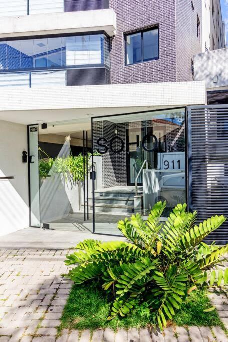 Studio Moderno Ap 32 Soho Life Curitiba Bagian luar foto